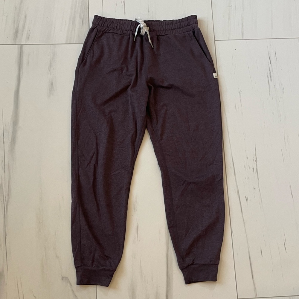 Vuori Performance joggers